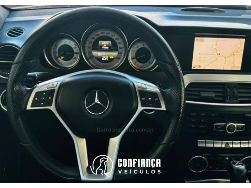 MERCEDES-BENZ - C 250 - 2013/2014 - Branca - R$ 105.900,00