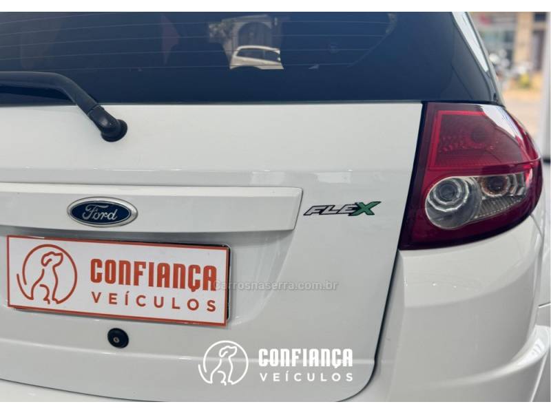 FORD - KA - 2008/2009 - Branca - R$ 22.900,00