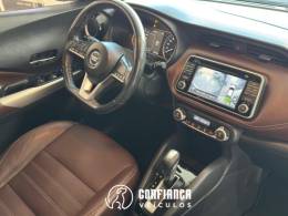 NISSAN - KICKS - 2016/2017 - Cinza - R$ 83.900,00