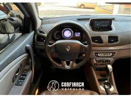 RENAULT - FLUENCE - 2014/2015 - Branca - R$ 61.900,00