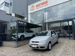 FIAT - PALIO - 2014/2015 - Prata - R$ 35.900,00