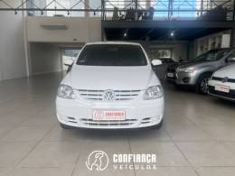 VOLKSWAGEN - FOX - 2006/2007 - Branca - R$ 21.900,00