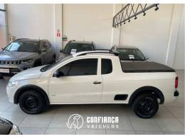 VOLKSWAGEN - SAVEIRO - 2010/2011 - Branca - R$ 37.900,00