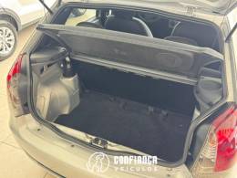 FIAT - PALIO - 2014/2015 - Prata - R$ 35.900,00