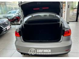 AUDI - A3 - 2014/2014 - Prata - R$ 77.900,00