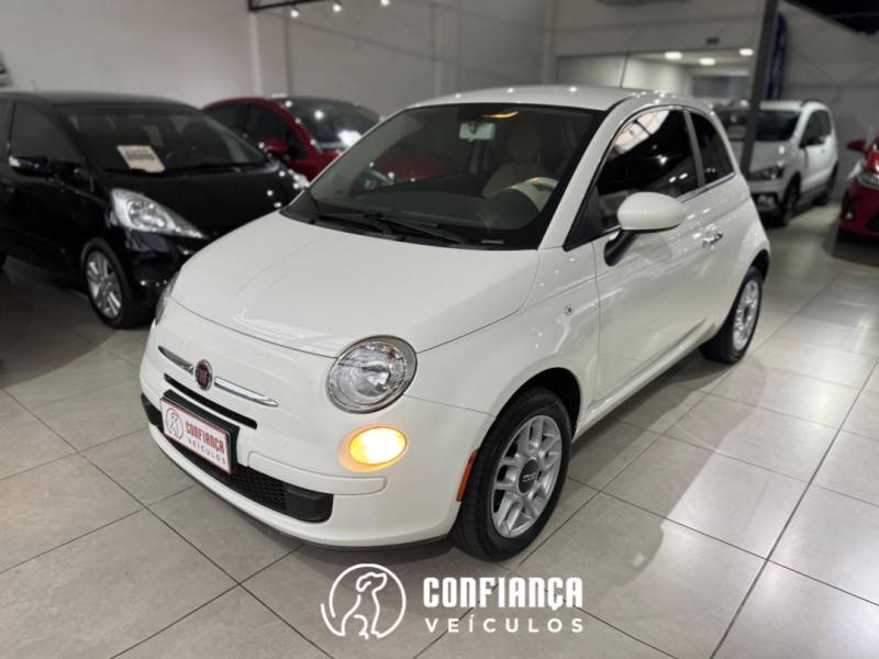 FIAT - 500 - 2012/2013 - Branca - R$ 46.900,00