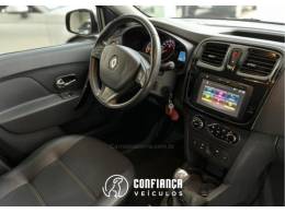 RENAULT - SANDERO - 2018/2019 - Prata - R$ 55.900,00