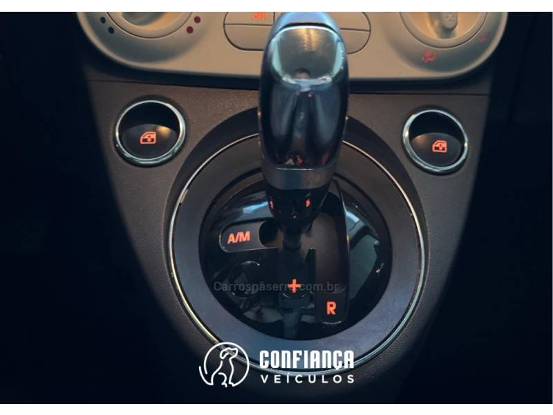 FIAT - 500 - 2011/2012 - Branca - R$ 44.900,00