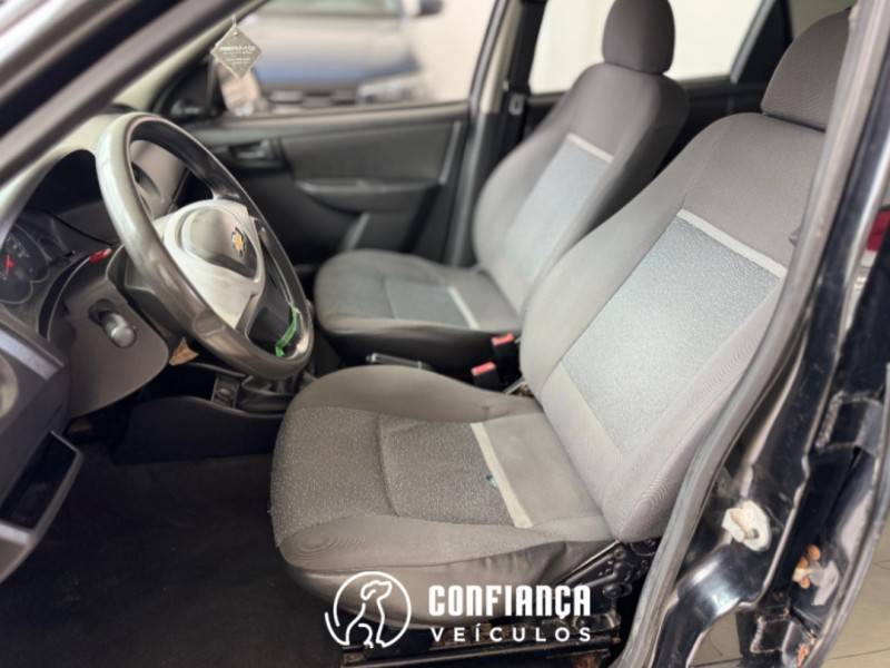 CHEVROLET - CELTA - 2012/2013 - Preta - R$ 24.900,00