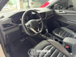 VOLKSWAGEN - TAOS - 2022/2022 - Branca - R$ 151.900,00