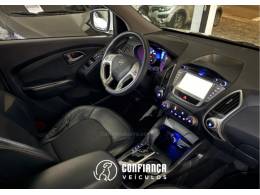 HYUNDAI - IX35 - 2014/2015 - Branca - R$ 75.900,00