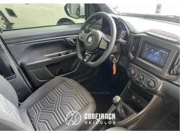 FIAT - STRADA - 2023/2023 - Branca - R$ 89.900,00