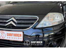 CITROËN - C3 - 2010/2011 - Preta - R$ 25.900,00