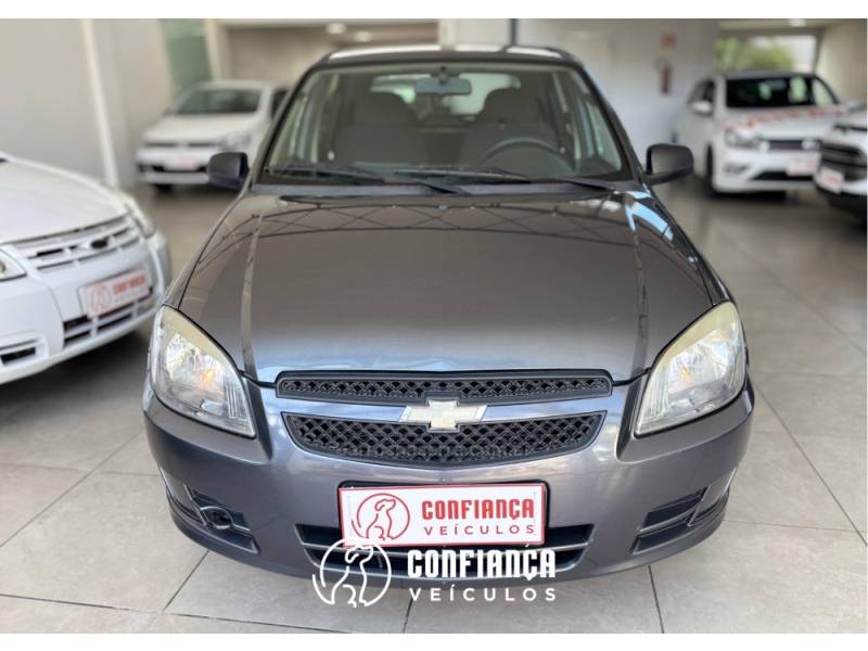 CHEVROLET - CELTA - 2011/2012 - Cinza - R$ 24.900,00