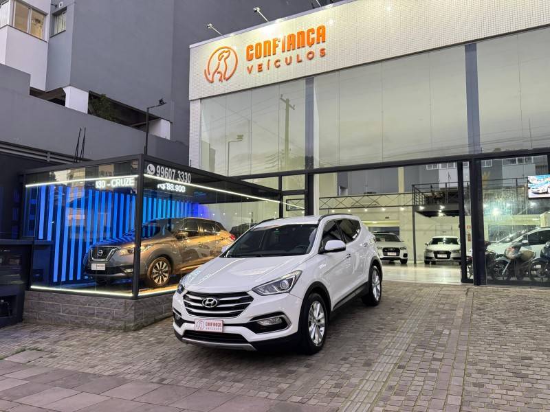 HYUNDAI - SANTA FÉ - 2015/2016 - Branca - R$ 99.900,00