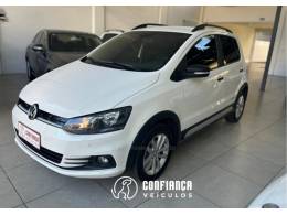 VOLKSWAGEN - FOX - 2016/2017 - Branca - R$ 54.900,00