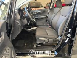 HONDA - FIT - 2015/2016 - Preta - R$ 69.900,00