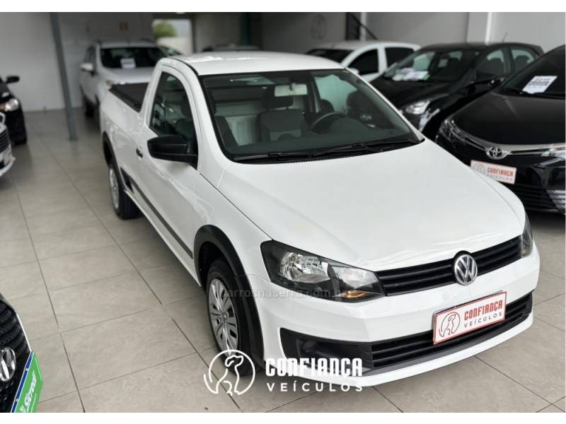 VOLKSWAGEN - SAVEIRO - 2014/2014 - Branca - R$ 45.900,00