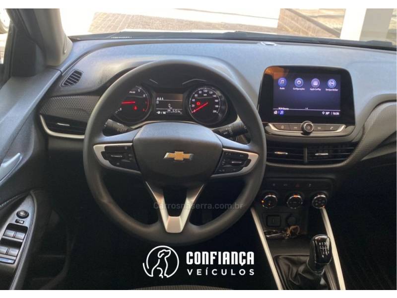 CHEVROLET - ONIX - 2023/2023 - Preta - R$ 78.900,00