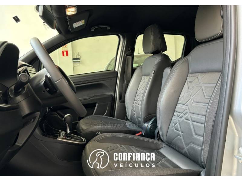 FIAT - STRADA - 2023/2023 - Prata - R$ 114.900,00