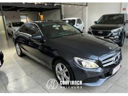 MERCEDES-BENZ - C 180 - 2015/2016 - Cinza - R$ 112.900,00