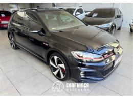 VOLKSWAGEN - GOLF - 2019/2019 - Preta - R$ 219.900,00