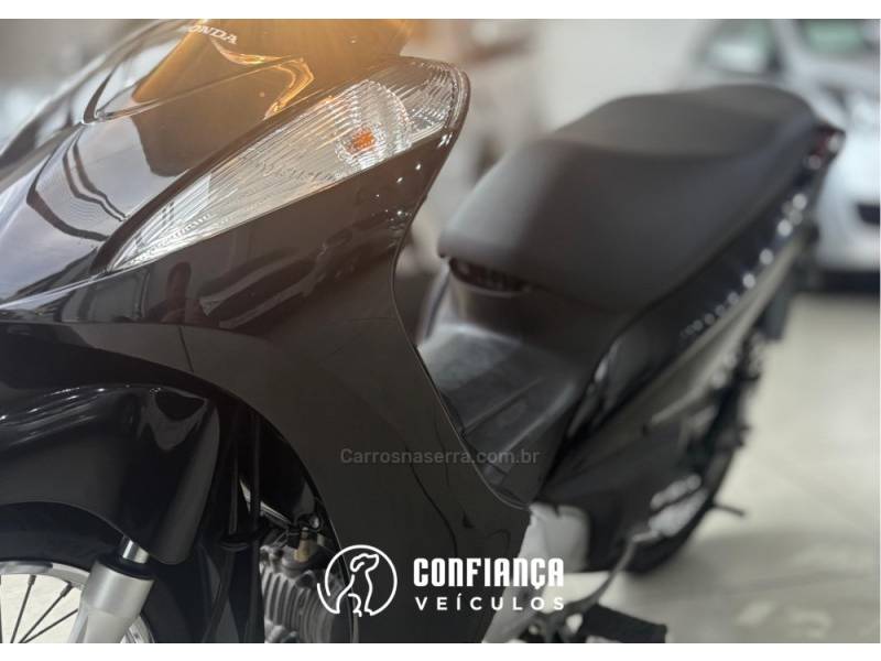 HONDA - BIZ 125 - 2012/2012 - Preta - R$ 10.490,00