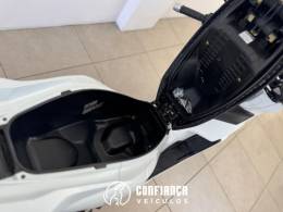 HONDA - PCX - 2023/2023 - Branca - R$ 20.900,00