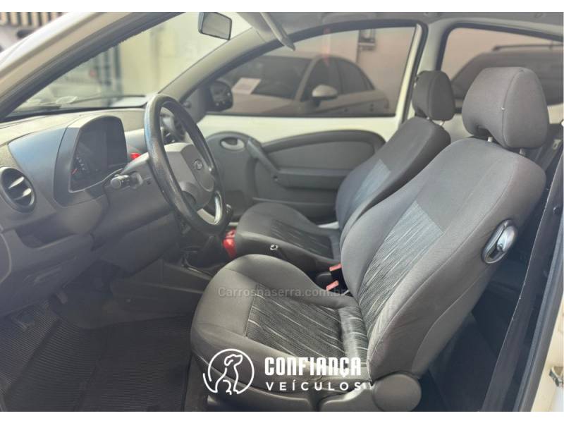 FORD - KA - 2008/2009 - Branca - R$ 22.900,00