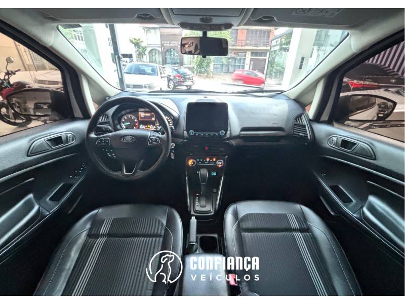 FORD - ECOSPORT - 2017/2018 - Branca - R$ 74.900,00