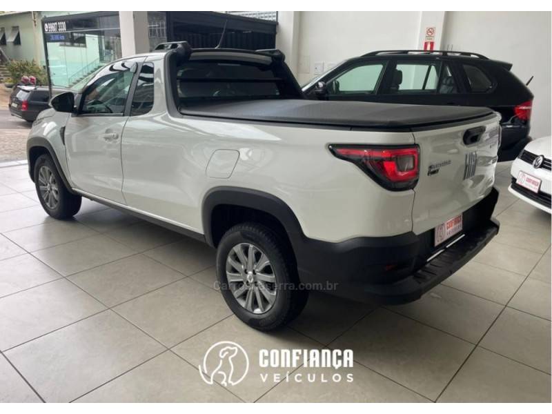 FIAT - STRADA - 2023/2023 - Branca - R$ 89.900,00