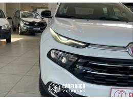 FIAT - TORO - 2017/2017 - Branca - R$ 109.900,00