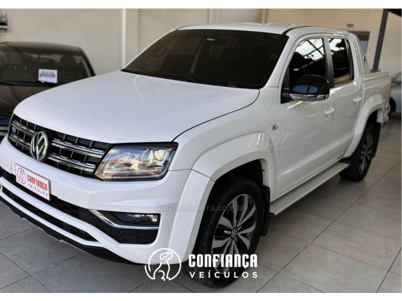 VOLKSWAGEN - AMAROK - 2018/2019 - Branca - R$ 183.900,00