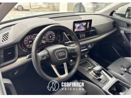 AUDI - Q5 - 2019/2019 - Branca - R$ 204.900,00