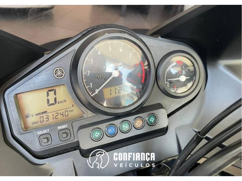 YAMAHA - TDM - 2006/2006 - Azul - R$ 28.900,00