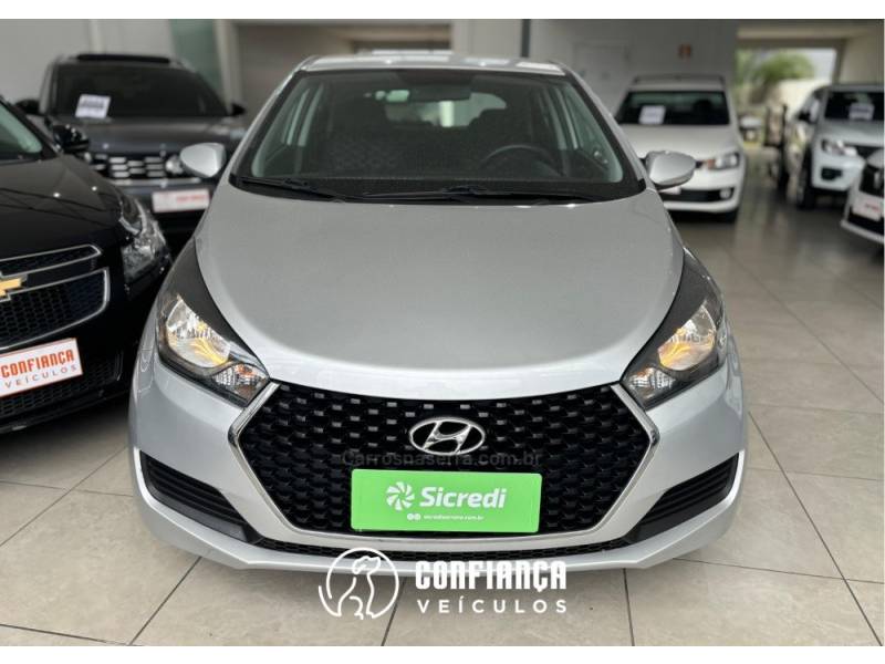 HYUNDAI - HB20S - 2019/2019 - Prata - R$ 60.900,00