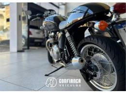 TRIUMPH - THRUXTON - 2014/2014 - Preta - R$ 31.900,00