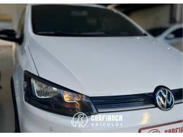 VOLKSWAGEN - FOX - 2016/2017 - Branca - R$ 53.900,00