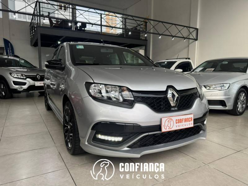 RENAULT - SANDERO - 2020/2021 - Prata - R$ 80.900,00