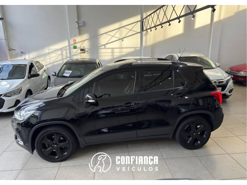 CHEVROLET - TRACKER - 2019/2019 - Preta - R$ 89.900,00