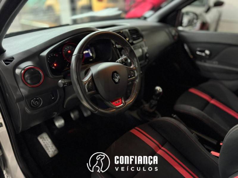 RENAULT - SANDERO - 2020/2021 - Prata - R$ 80.900,00