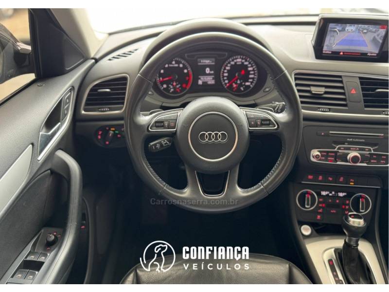 AUDI - Q3 - 2017/2018 - Preta - R$ 134.900,00