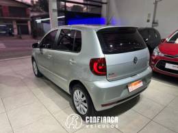 VOLKSWAGEN - FOX - 2010/2010 - Bege - R$ 37.900,00