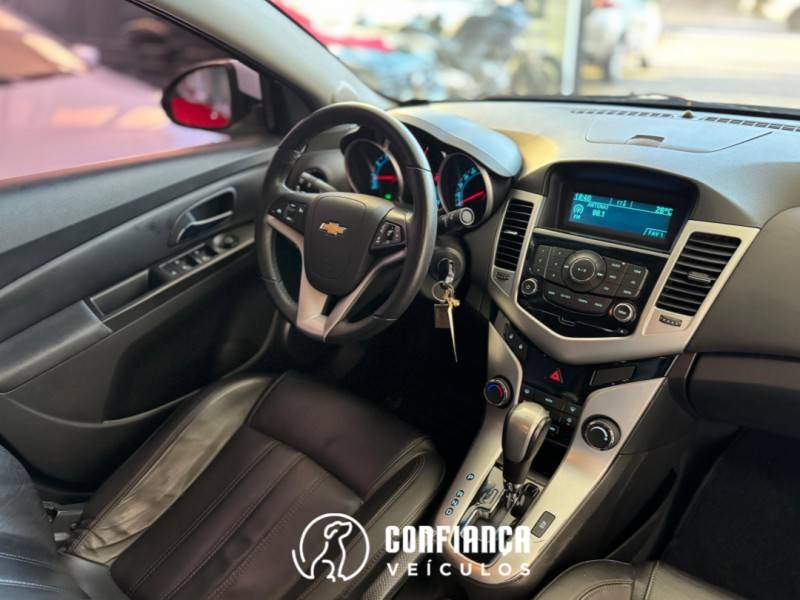 CHEVROLET - CRUZE - 2015/2015 - Branca - R$ 65.900,00