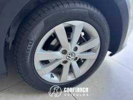 VOLKSWAGEN - SAVEIRO - 2013/2014 - Branca - R$ 46.900,00