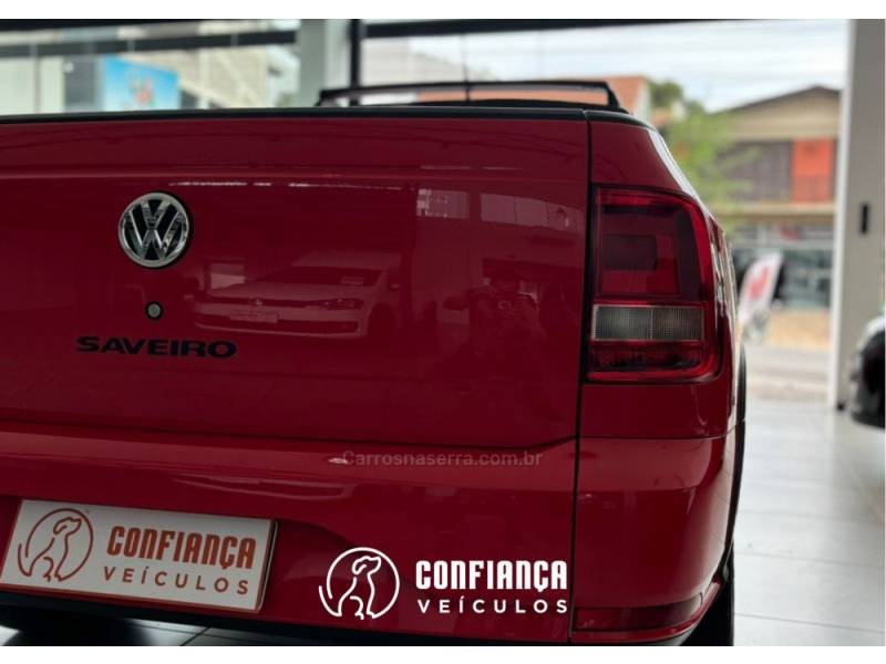 VOLKSWAGEN - SAVEIRO - 2021/2021 - Vermelha - R$ 73.900,00