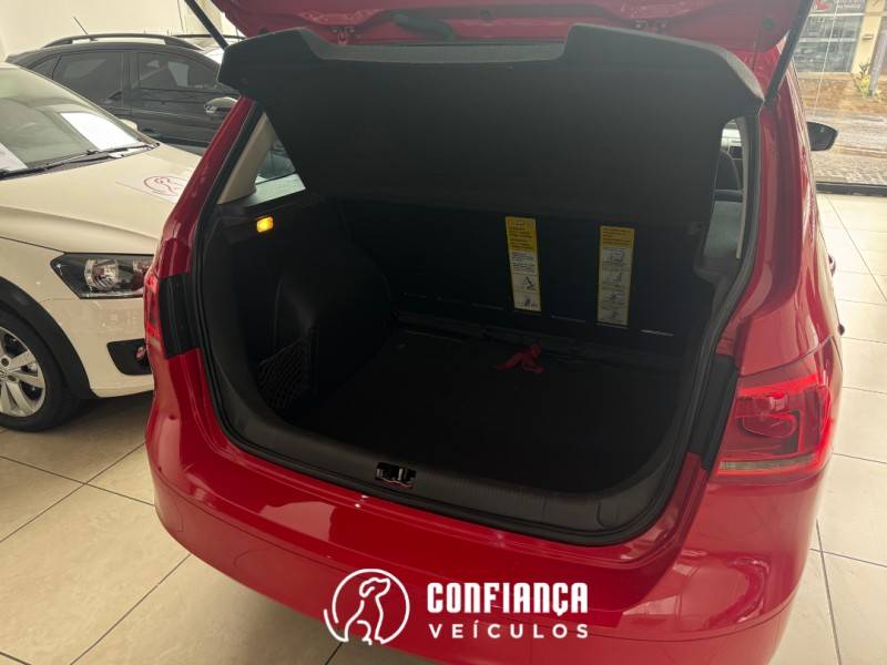 VOLKSWAGEN - SPACEFOX - 2013/2013 - Vermelha - R$ 47.900,00