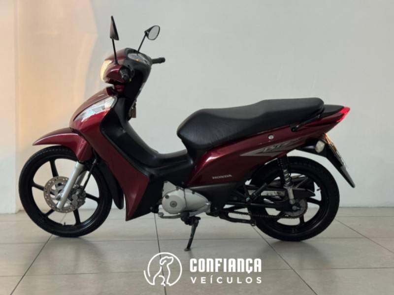 HONDA - BIZ 125 - 2011/2012 - Vermelha - R$ 12.390,00