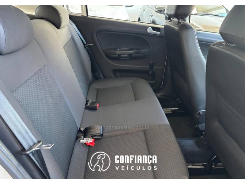 VOLKSWAGEN - GOL - 2017/2017 - Branca - R$ 46.900,00