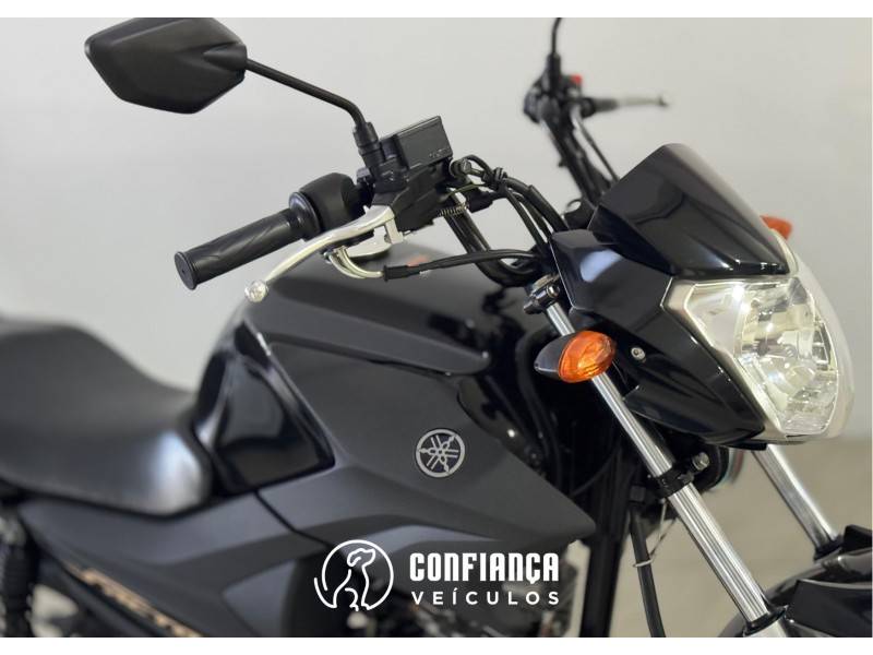 YAMAHA - FACTOR YBR - 2021/2022 - Preta - R$ 14.700,00